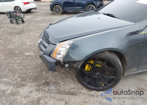 2011 Cadillac Cts Standard z USA, uszkodzony, nr VIN 1G6DC5EY4B0132902